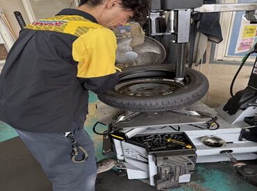 お仕事内容や、コツはイチからしっかり教えます！！
事前知識や、スキルは一切不問◎
正社員で安定を掴みましょう♪