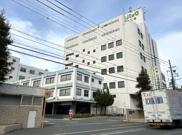 ＼有名ブランドの商品も多数取り扱い◎／
カンタン&シンプル作業だけど…
やりがいや楽しさも実感できますよ！