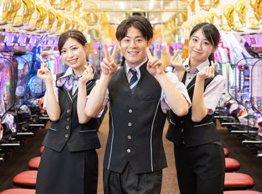 \ココがスタッフ目線★/
疲れたときは一休み◎座りながら働ける!
景品カウンター内に『座れるイス』を導入しました◎