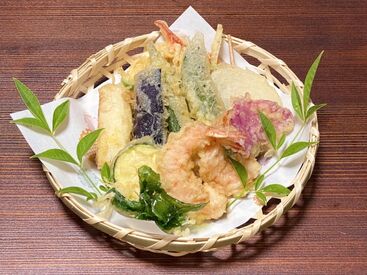 ファッション人材リンク株式会社【FJL】 ﾟ*｡☆ NEWスタッフ募集 ☆。*ﾟ
お惣菜販売スタッフ！
20～40代活躍中◎