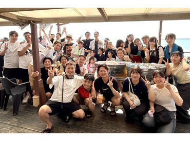 ラーメンろくでなし　キャナルシティ博多店 ≪キャナルシティ博多≫ 
地下鉄「櫛田神社前駅」から直結◎
雨でも濡れずに通勤出来ます！