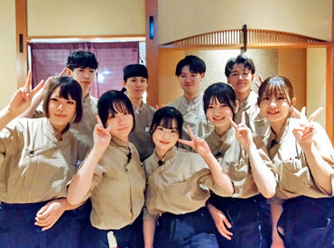 かごの屋　阿倍野王子町店 ほとんどのスタッフが未経験からのスタートでした★
優しい先輩ばかりだから、いつだって気軽に相談もできちゃいます♪
