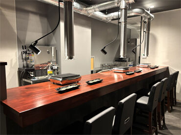 肉の一撃ビール館（5月オープン予定） ＼5月オープン予定！／
オープニングスタッフ大募集★
みんな一緒にはじめられるから安心感も抜群♪