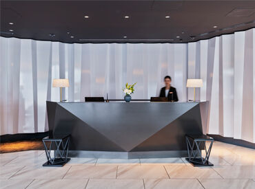 お客様の笑顔がやりがいに☆
感謝の声を間近で頂けるので
とてもやりがいのあるお仕事です◎