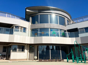 (1)上記は、いけがみだいようちえんです
14時まで、16時半まで、お昼から勤務など、
生活に合わせて働き方をお選び頂けます◎