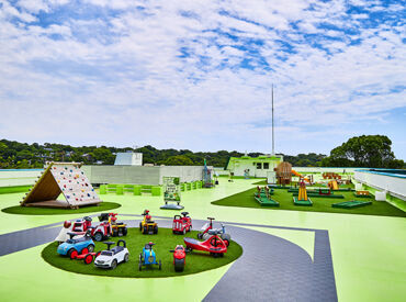 ＜未経験スタートOK＞
接客が好きな方歓迎！
楽しみながら働ける環境＊