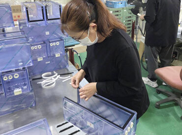 有限会社ヤマミ工芸 プラスチック部品で重くない♪
マイカー・バイク・自転車通勤OK
通いやすい距離で安定して働きたい方にピッタリ！