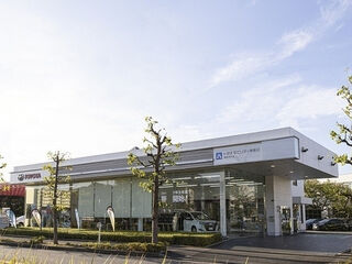 トヨタモビリティ神奈川　藤沢石川店 自慢はスタッフの仲の良さ♪
気の良い店長や素敵な先輩がアナタをお待ちしてます◎
一緒に楽しく働きましょう！