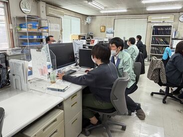 30～40代活躍中！のんびりした雰囲気で、分からないことはすぐに相談OK♪居心地の良さが自慢です。