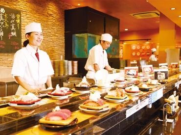 廻鮮寿司しまなみ　蔵王店 ＼面接時、履歴書は不要★／
春からのバイトデビュー、久しぶりのお仕事復帰もサクッと始められます◎