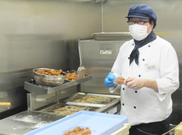 お仕事は楽しくなくっちゃ♪マルアイなら同世代の仲間がたくさんいるので楽しく働けます!未経験の方も丁寧にサポートします!