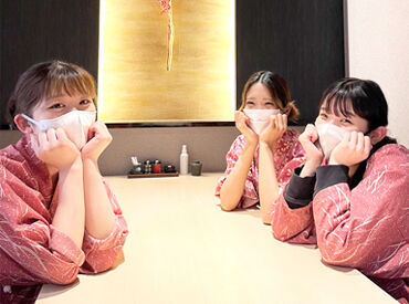 この夏にいい出会いがあるかも…♪
「期間限定で集まった仲間とその後も一緒に働きたい…」
系列店舗で長期への切り替えOK！