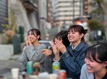 城見櫓 「コース料理」だから、決まった料理を順番に運ぶだけ！
 急なオーダーに焦る…ということはないので、
未経験でも始めやすい◎