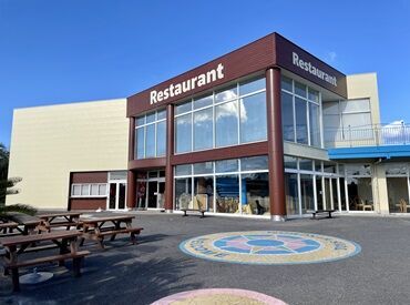 南知多ビーチランド＆南知多おもちゃ王国 人気のテーマパークでワクワクのお手伝い☆
お客様が過ごすこの空間が、特別で楽しいものになるよう力を貸してください◎