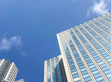 ＼22時～の勤務OK／
平日の昼間に役所や銀行、
病院などに行けるので、
予定を立てやすいのが魅力です！
※フリー画像