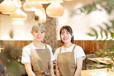 「学校やサークルと両立したい」
「かけもちバイトでちょっとだけ稼ぎたい」
そんな希望もお気軽にご相談くださいね♪