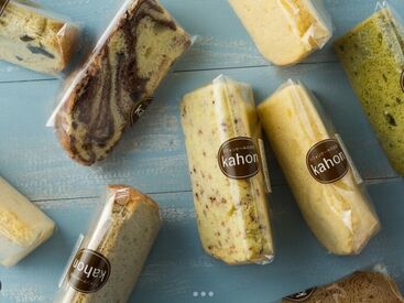 シフォンケーキの専門店！
ですが、その他のケーキ､焼き菓子もあり♪
可愛いお店でテンションもUP☆+