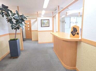 池田耕一郎法律事務所 来客対応、書類の受取、データ入力など♪
難しいこともなく、どなたでもチャンレンジしやすいお仕事◎