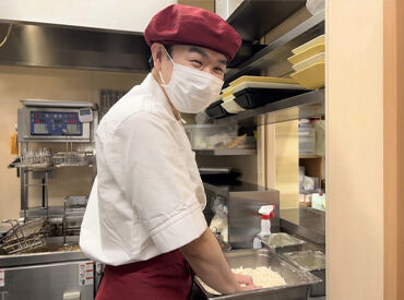 とんかつかつ匠 あべのハルカス近鉄本店ＧＨ ＼9割のスタッフが未経験スタート！／
お仕事は丁寧にお教えするのでみんな安心。
出来ることを1つずつ増やしていければOK！