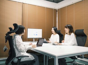 自社管理画面とメールでのお問い合わせがメイン◎
文章を作るのが得意・コツコツと業務に取り組むことが好きという方にピッタリ!