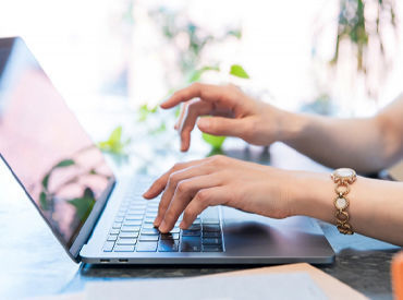 F&Mパートナーズ税理士法人　大阪本社 学校・サークル活動優先OK！
プライベートも充実できて、気楽に働けます♪
シフトは週3日～ご相談くださいね◎