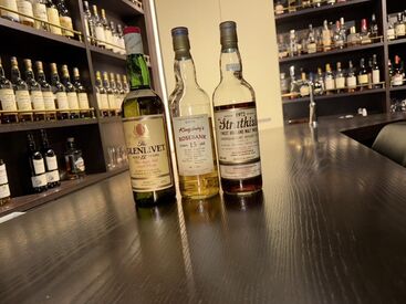 BAR K-LINE 世界で数百本限定のお酒など
珍しいお酒に出会えます♪