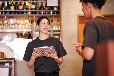 シフトはご都合に合わせて★
学校/Wワーク/家庭などプライベートと両立しやすい環境です◎