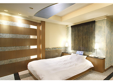 土日祝は＋50円UP★
シフト自由で週2日からOK！交通費も支給＆車通勤も可能♪