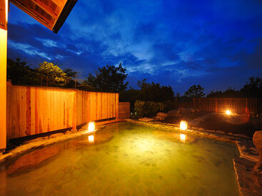 株式会社伊東園ホテルズ ★寮あり★
住み込みで働きながら、
思い出もたくさんできちゃう！
※画像は勤務ホテルの一例です。