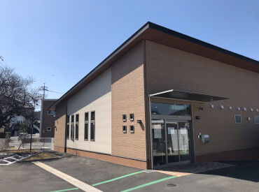 わごうケアセンターそよ風 ＼人柄重視の採用です！／
しっかりしたサポート体制で、安心して始められる環境♪
希望の働き方、お気軽にご相談を◎