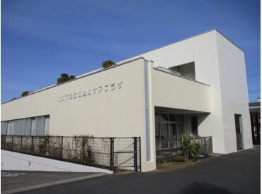 社会福祉法人 ふじ寿か会（ふじずかかい）　横浜市鴨志田地域ケアプラザ ＼1ヶ月ごとにシフト提出／
お休みの希望も相談しやすくプライベートも充実♪
皆で協力しながら働けるから安心です。