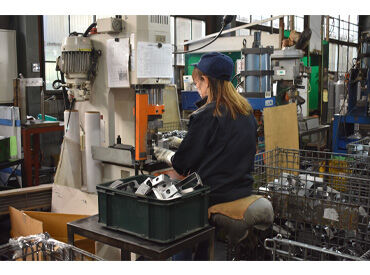 株式会社竹村製作所 【15時まで】の時短パートが可能なので
子育て中の主婦(夫)さんも働きやすい職場！
完全土日祝休み！プライベートも充実できる◎