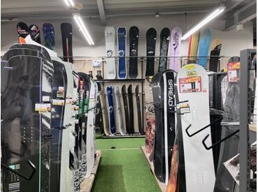 APORITO広島店 アウトドアやスポーツ好き集まれ★
未経験スタートも大歓迎！
わからないこともすぐ聞ける雰囲気♪