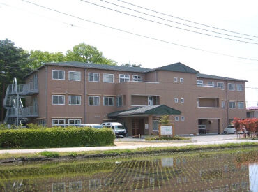 くろいそケアセンターそよ風 ＼人柄重視の採用です！／
しっかりしたサポート体制で、安心して始められる環境♪
希望の働き方、お気軽にご相談を◎