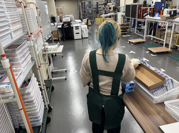 株式会社パレンテ　名古屋ロジティクスセンター 経験やスキルは一切不要♪
しっかりとした研修がありますので、少しずつ慣れていきましょう★
先輩スタッフのフォローも充実◎