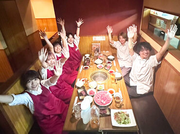 焼肉 三千里 本山店 ≪おしゃべり好き大歓迎≫
面接1回の人柄重視の採用です！
正社員デビュー、飲食デビュー歓迎★