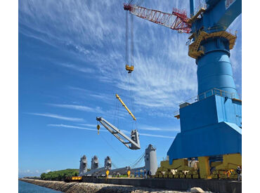 勤務開始日は相談に応じます!
まずは職場見学もOK!
お気軽にご応募ください♪