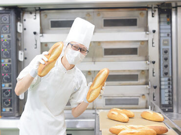 DONQ（ドンク）　新百合ヶ丘エルミロード店 焼きたての「ふわっ」とした香りがたまらない…★*
こだわりのパンがた～くさん♪
社割でお得にパンを買えちゃう特典付き!!