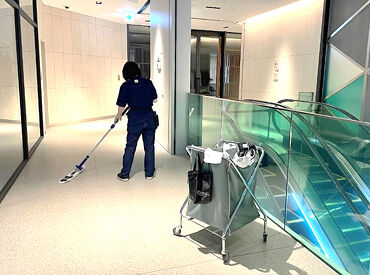 株式会社ザイマックスサラ北海道（勤務地：札幌大手町ビル） 2～4名の採用予定！幅広い年齢層が活躍中◎
大通駅10番出口から徒歩2分のオフィスビルです★