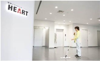 株式会社大同ライフサービス　※勤務地：大同特殊鋼 星崎工場 家事の合間に働く主婦さん、
シニア女性の方などが活躍中★
シフト制で短時間勤務なので、
家事や育児とも両立しやすい＊*