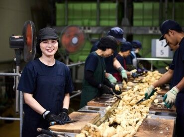 三岳酒造株式会社 「やってみようかな？」その気持ちだけでOK！
屋久島で愛され続ける焼酎「三岳」の酒蔵で、
新しい仲間を募集しています！