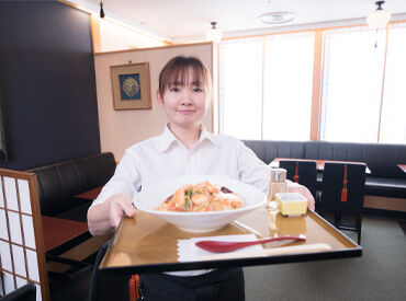 麻布茶房(AZABUSABO)　アトレ上野店 年齢層も幅広く活躍中★
ブランクが気になる方、カフェで働いてみたい方…
温かい職場なので安心して応募してくださいね♪