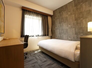 ホテルロンシャンサッポロ ホテルロンシャンサッポロで
ベッドメイクスタッフ募集中！
未経験OK！家事経験活かせます！