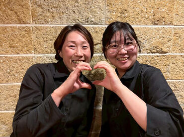 蘭桂坊 まずは「いらっしゃいませ」の挨拶から！
バイトデビューも歓迎です♪
先輩スタッフが優しくサポートします◎