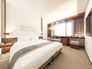 【客室内の一例】
キレイなビジネスホテルの客室なので
快適にお掃除できます！
1人で1部屋行うので、人目を気にしなくていい！