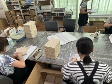 株式会社グランドパワー ＼写真のとおり♪／
キレイなオフィスで"座って"作業が出来るんです★
【駅チカ】【車通勤OK】で通いやすさも"◎"！