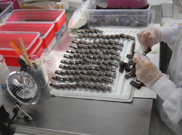 ＼検品作業の様子◎／
コツコツと集中して作業するのが好きな方にぴったり♪
落ち着いた環境で、取り組めます★