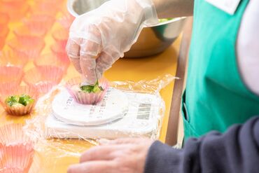 就労継続支援A型事業所ルアナ 包丁を使わないお弁当調理やルート配送などシンプル業務♪
残業もほぼないので家庭やプライベートとの両立もバッチリです！