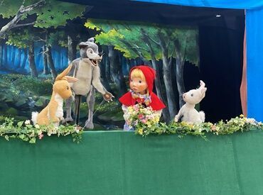 劇団ぱれっと 人形劇の舞台づくりを通して、
子どもたちと一緒に楽しい時間を過ごせるお仕事です★

