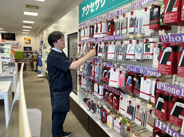 駅チカのアクセス抜群なドコモショップ！
簡単な業務を一次対応メインにお任せいたします♪
詳しい説明は社員さんが案内！